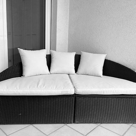 Luxury Penthouse Apartment With 3 Balconies -2 Bedrooms -Petrus View & Parking Lüksemburg Dış mekan fotoğraf